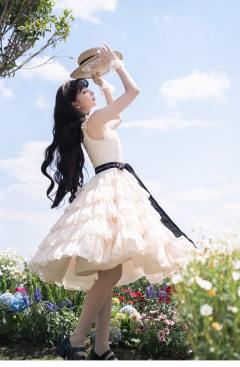 巴克小姐 JSK-资料图