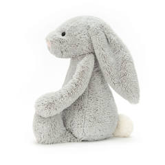Bashful Silver Bunny-Huge-资料图