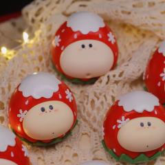 雪顶草莓-资料图