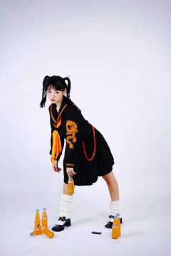 橘子龙·水手服-资料图