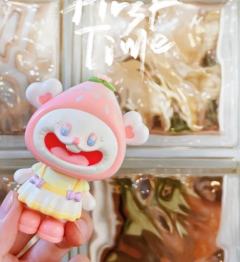 莓开眼笑一颗牙-资料图