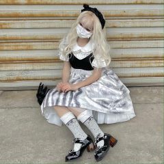 十字魔女-资料图