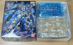 MG RX-0 独角兽高达3号机 菲尼克斯-资料图