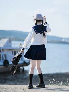 白身绀色领一本·套装-资料图