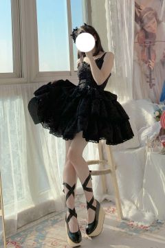 暗夜魔女-资料图