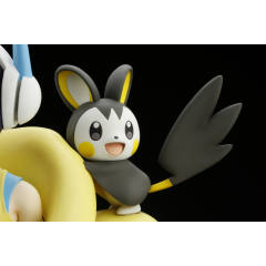 Pokémon Center Original Figure 电飞鼠 小菊儿 -资料图