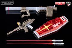 MG RX-78-2 高达 Ver. 3.0 Solid Clear Standard A赏-资料图