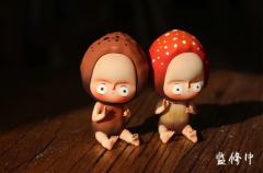 坐姿小fengfeng-红蘑菇色-资料图