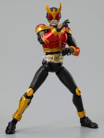 SHF 假面骑士 Kuuga Rising Mighty Form