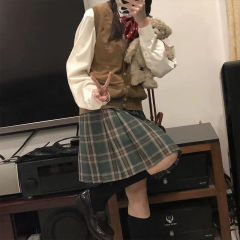 岁杪-资料图