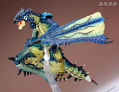 Revoltech リオレウス Azure-资料图