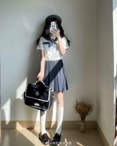 灰桜私立·水手服-资料图