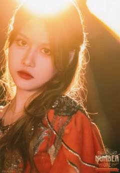 朱怡欣 悖论体 ver.B