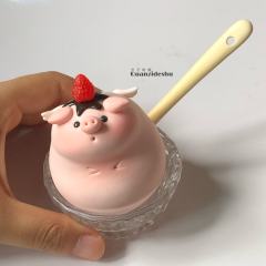 小飞猪-草莓巧克力雪顶CP-资料图