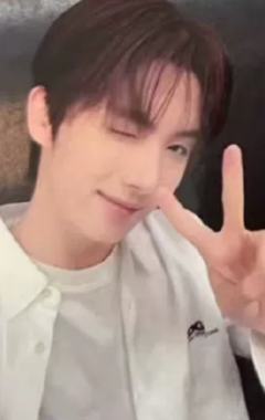 yzy签售5.0 3