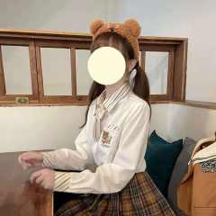 轻松小熊复古甜甜圈长袖衬衫-资料图