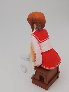 小牧爱佳 -资料图