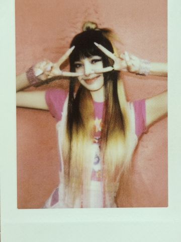 专卡粉版拍立得莎 verB.