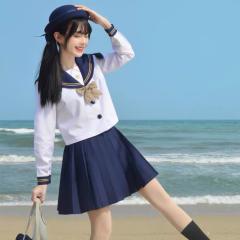 摘星辰.水手服-资料图