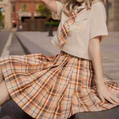 米酒 短袖衬衫-资料图