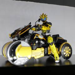 SHF 真骨雕 假面骑士 OOO RaToraTa Combo-资料图