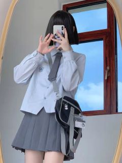 小沥高·衬衫-资料图