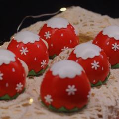 雪顶草莓-资料图