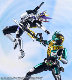 SHF 真骨雕 假面骑士电王 圣剑/圣枪形态-资料图