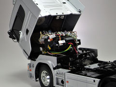 1/14 电动RC大卡车系列 TRACTOR TRUCK SCANIA R470 HIGHLINE (SILVER EDITION) FULL OPERATION KIT-资料图