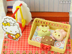 Hello Kitty 浮叶上的Keroppi 奇幻魔法Melody -资料图