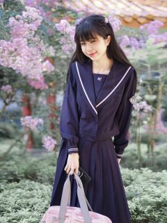 藤谷学园·套装-资料图