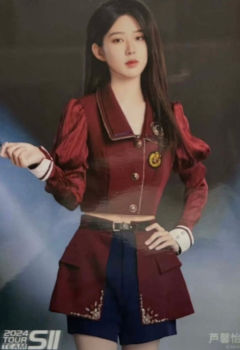 芦馨怡 Lover in Mirror巡演生写 ver.B