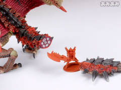 Revoltech リオレウス -资料图