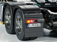 1/14 电动RC大卡车系列 TRACTOR TRUCK MERCEDES-BENZ AROCS 3363 6X4 CLASSICSPACE FULL OPERATION KIT-资料图