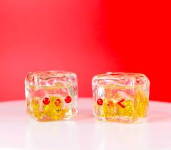 2022新年限定-眨眼-资料图