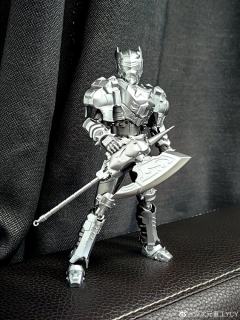 铠甲勇士形刻系列 雪獒侠-资料图