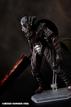 figma#410 格斯 狂战士盔甲 重涂版-资料图