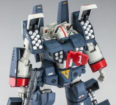 VF-1J 装甲女武神-资料图