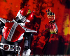 SHF 真骨雕 假面骑士电王 圣剑/圣枪形态-资料图