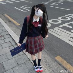 贺冶洲-资料图