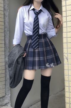 川雾高-资料图