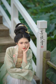 《浮生梦事》水蓝色-资料图