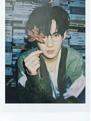 四周年方一鸣拍立得5 ver.A