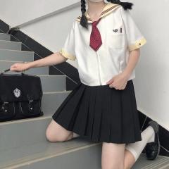 荣绀私立·水手服-资料图