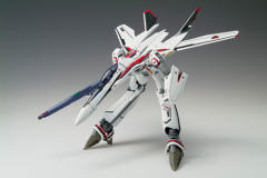 VF-25F 弥赛亚女武神 （早乙女有人机） VF100-资料图