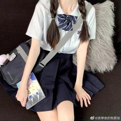 睡莲中·衬衫-资料图