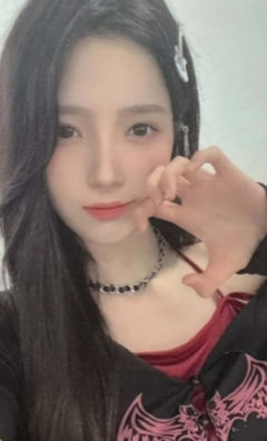 周湘 八周年纪念小卡 ver.B