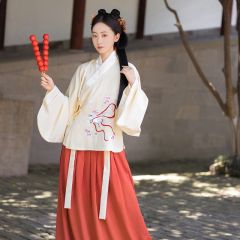 小仙兔-资料图