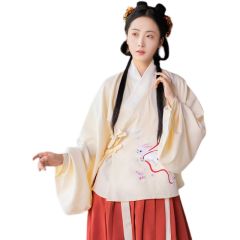 小仙兔-资料图
