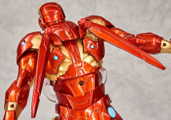 钢铁侠 Bleeding Edge Armor-资料图